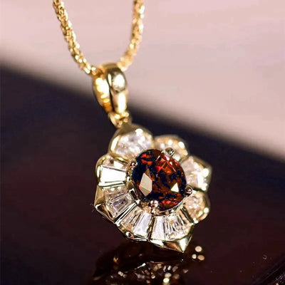 Kavella Solcrimson Gold Necklace